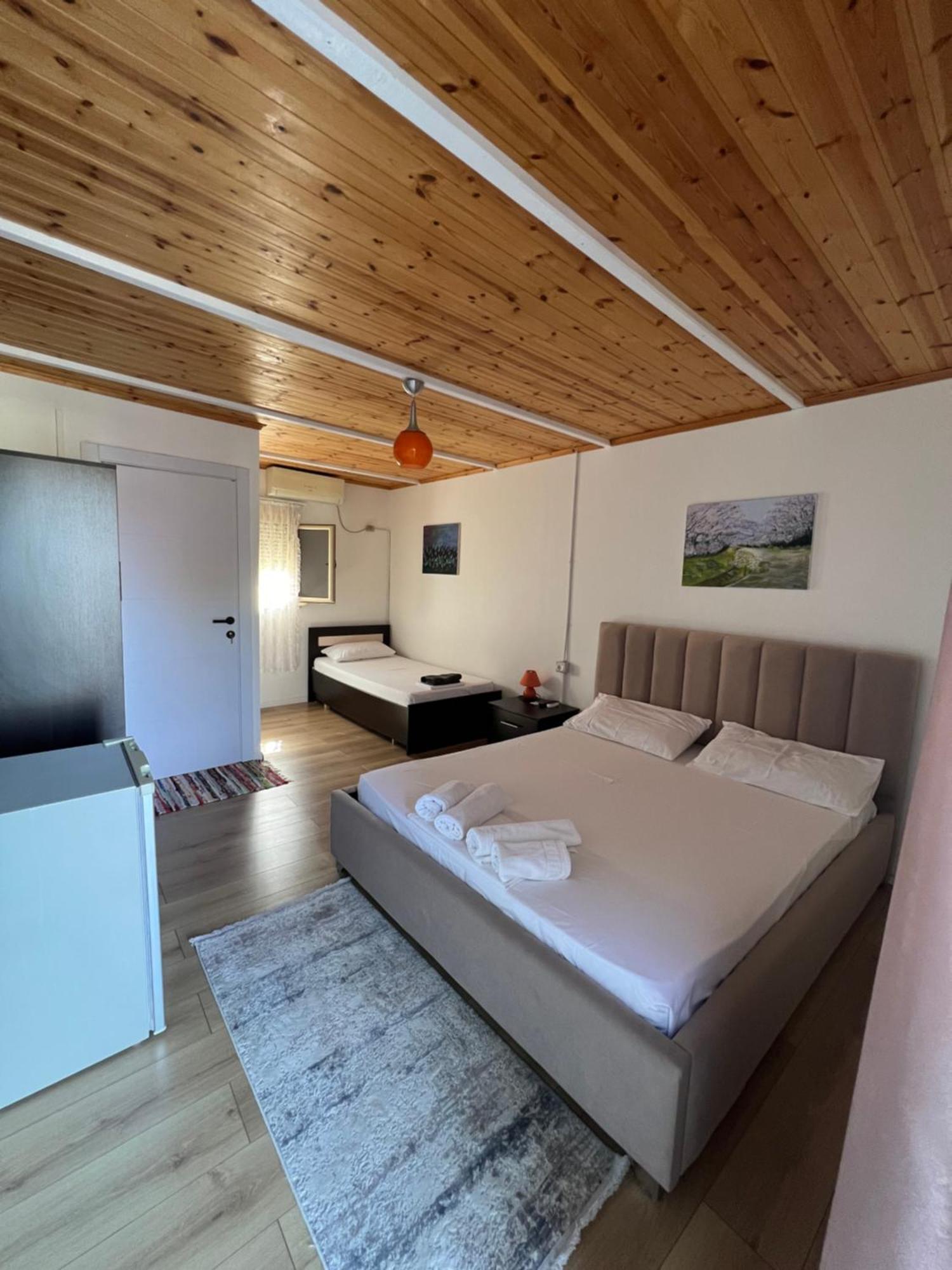 Nili Hotel Vlorë 外观 照片