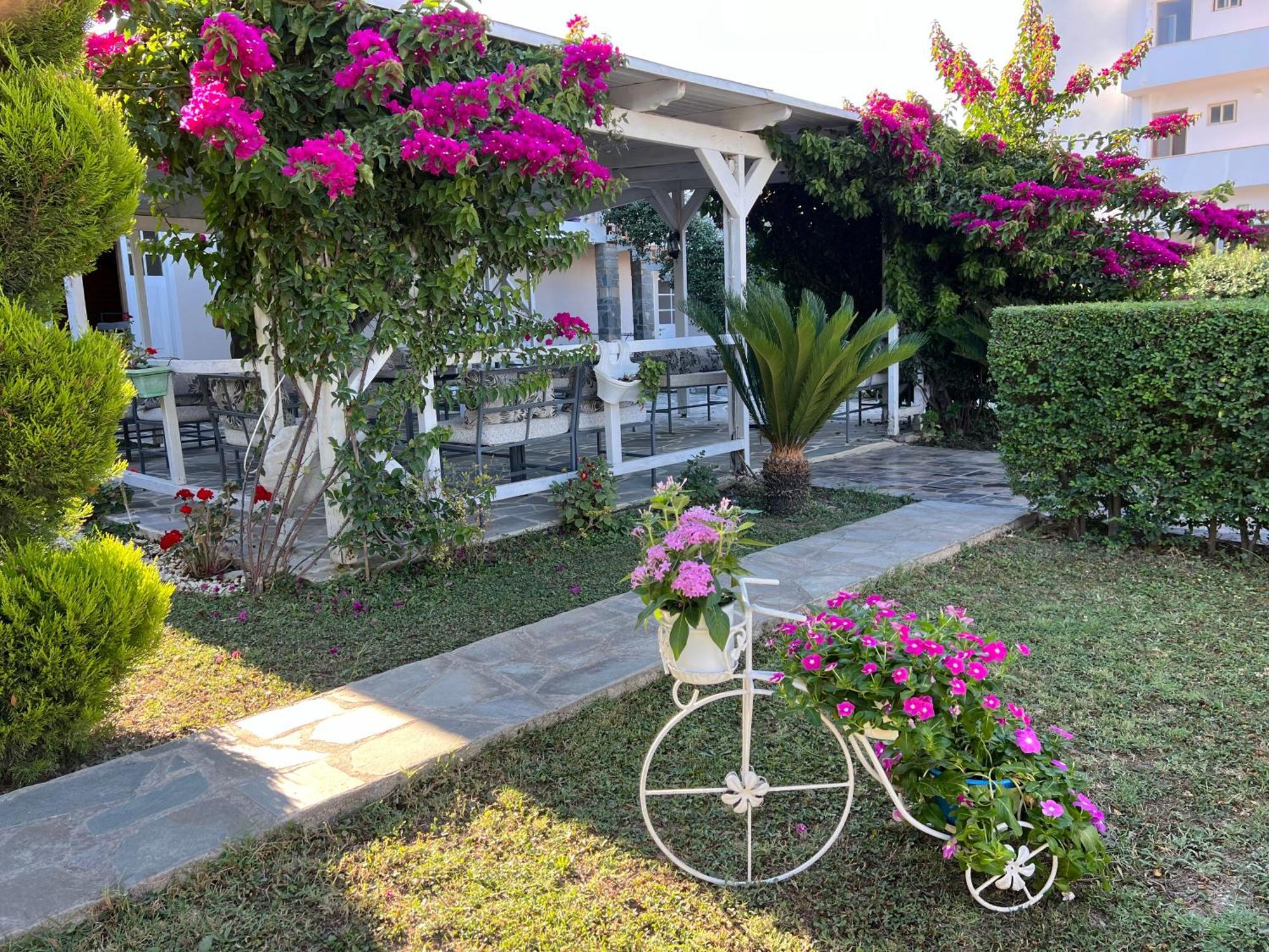 Nili Hotel Vlorë 外观 照片