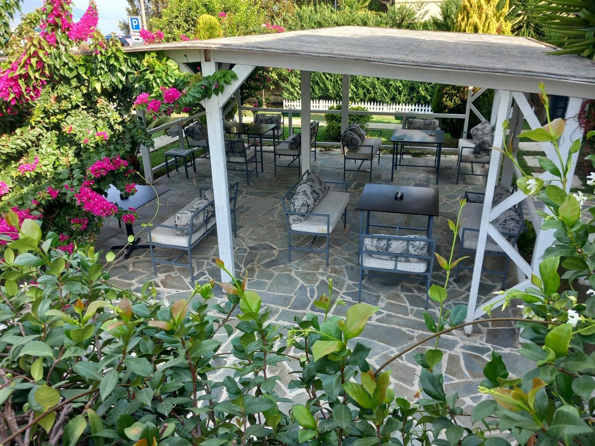 Nili Hotel Vlorë 外观 照片
