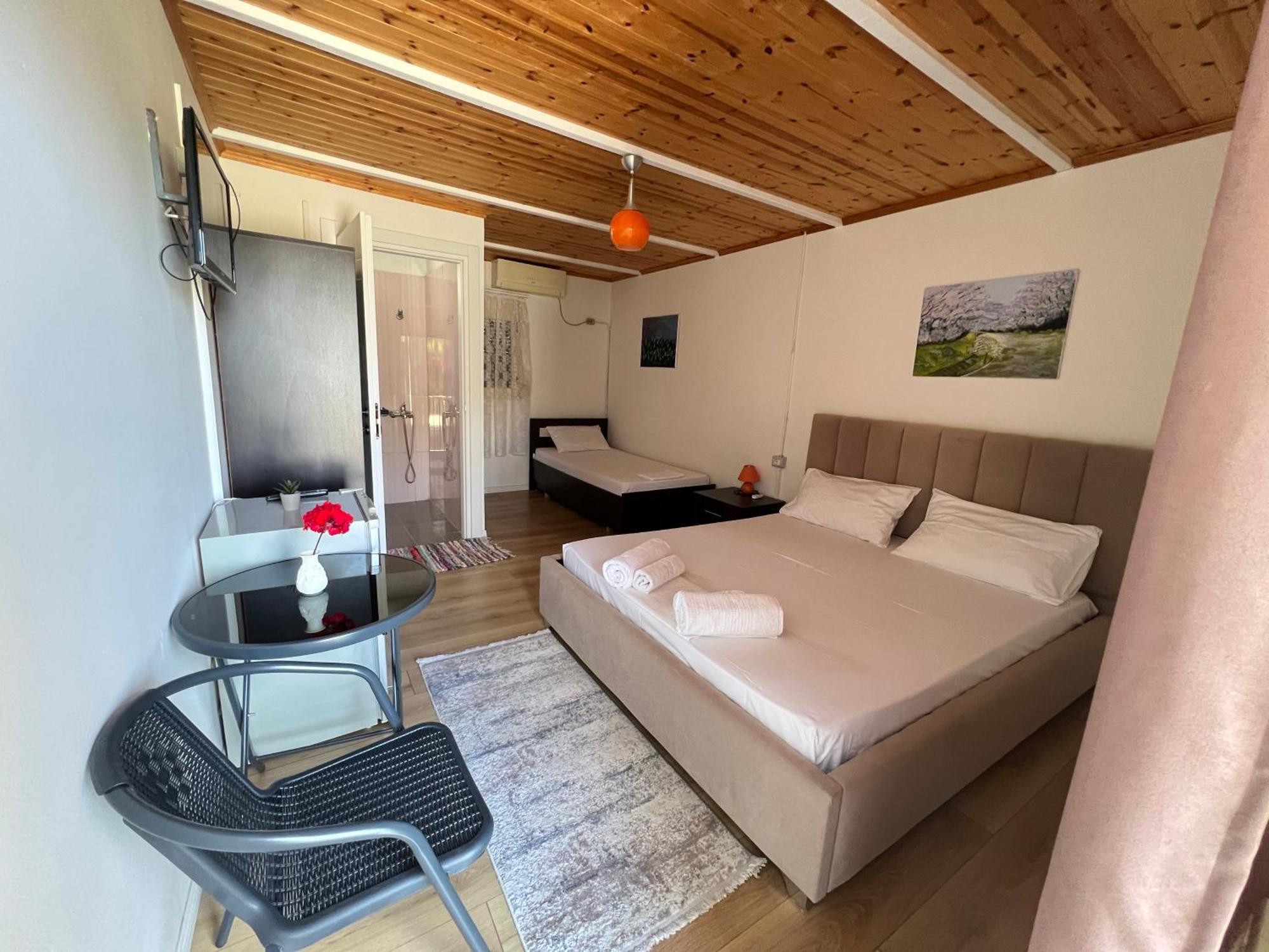 Nili Hotel Vlorë 外观 照片